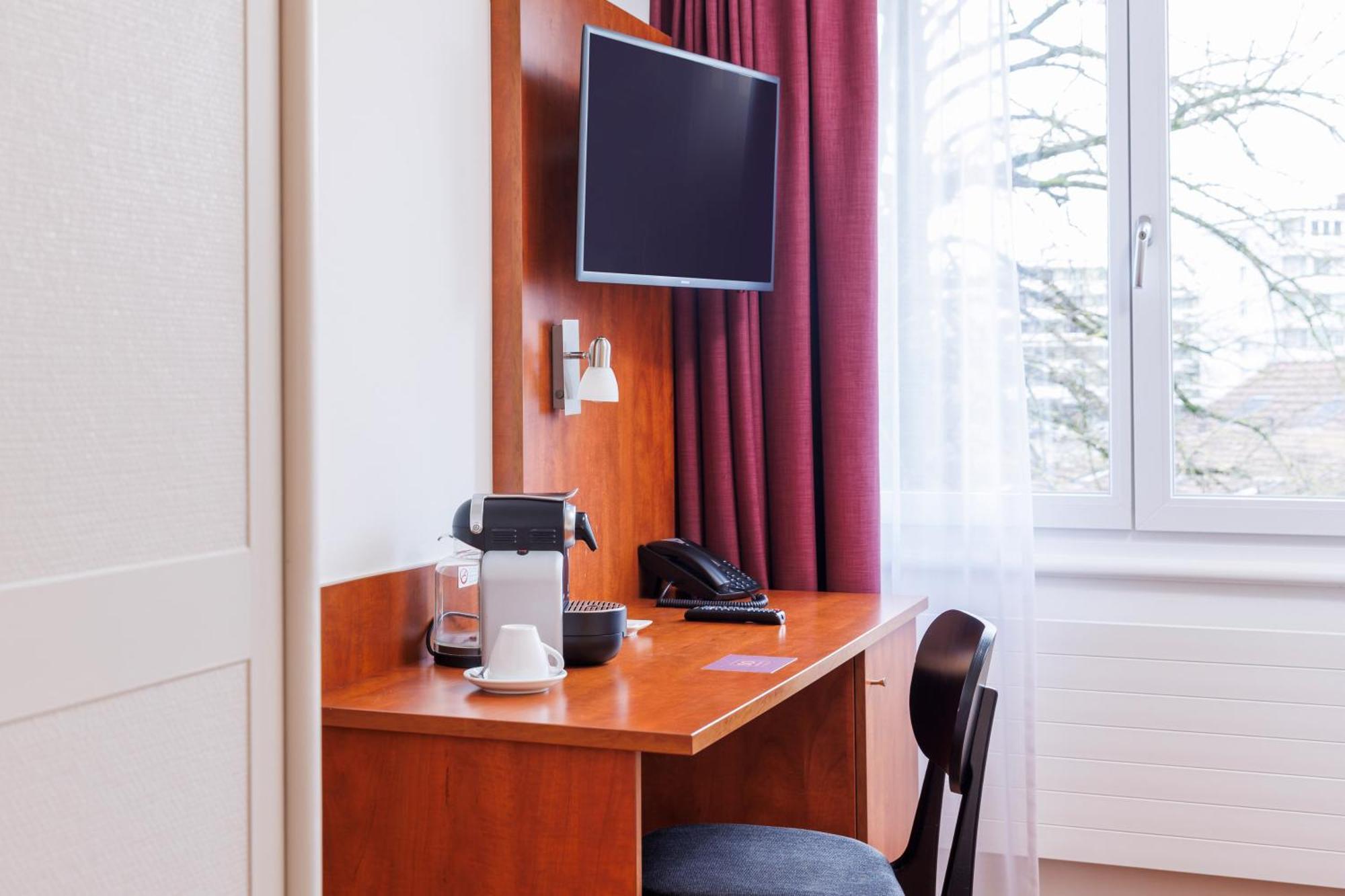 Sorell Hotel Sonnental Dübendorf Екстериор снимка
