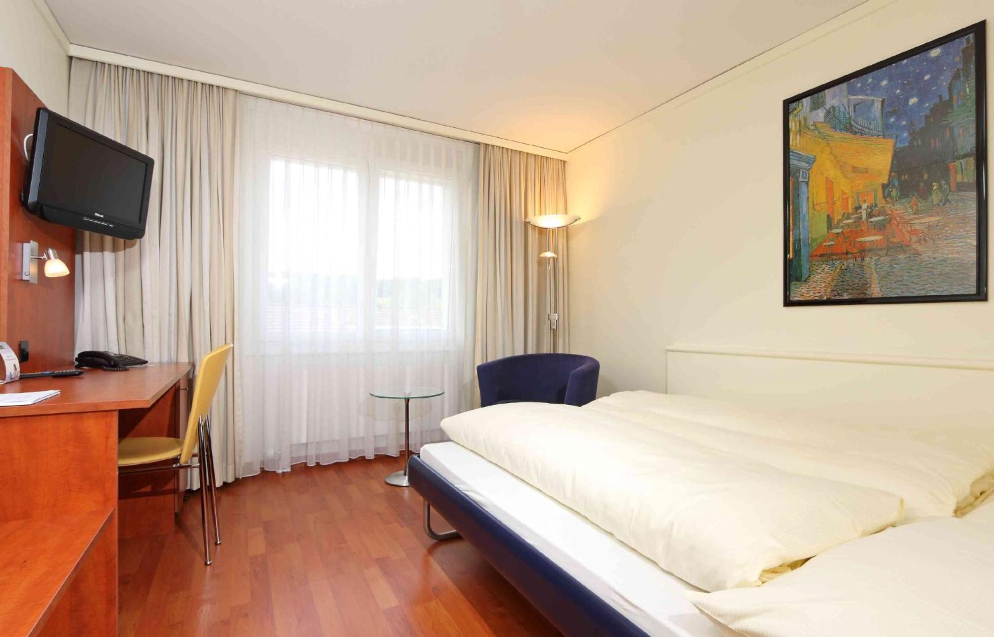 Sorell Hotel Sonnental Dübendorf Стая снимка