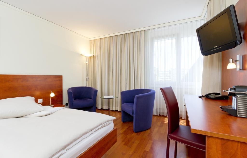Sorell Hotel Sonnental Dübendorf Екстериор снимка
